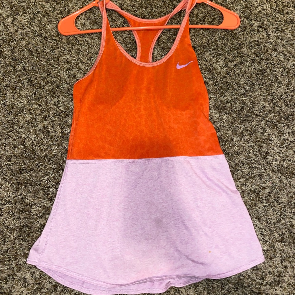 Nike S workout top, fun design!